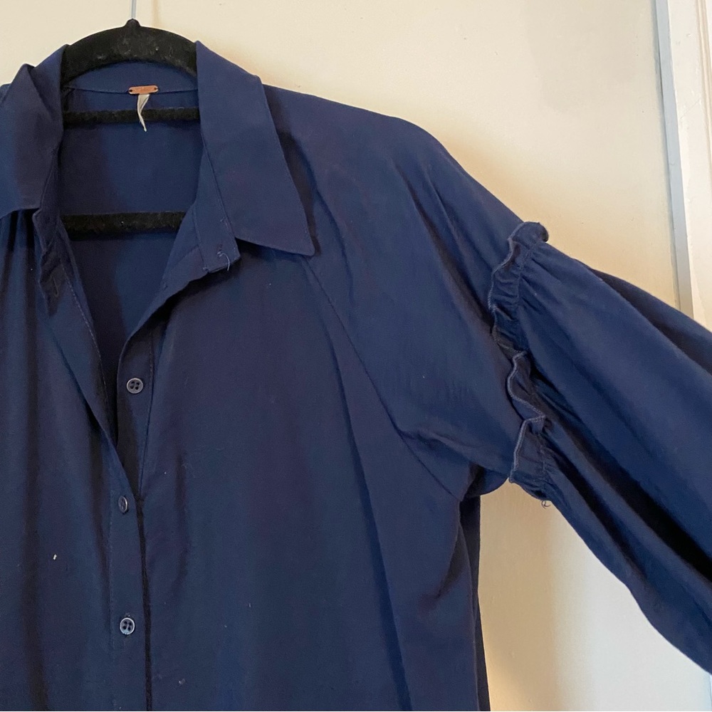 Free People Navy Long sleeve shirt dress, SZ medium
